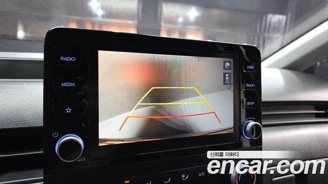 Hyundai Staria 2023 — photo 22