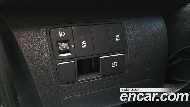 Hyundai Staria 2023 — photo 25