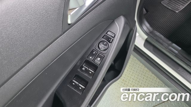 Hyundai Tucson 2017 — photo 28