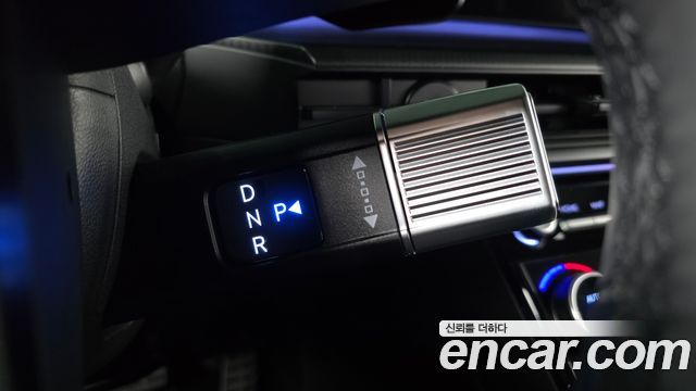 Hyundai Santafe 2024 — photo 12