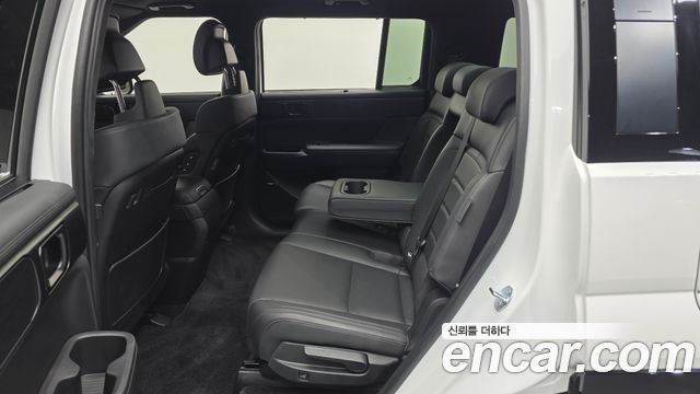 Hyundai Santafe 2024 — photo 18