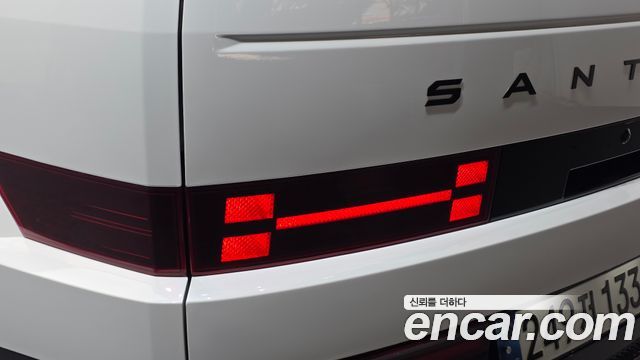 Hyundai Santafe 2024 — photo 9