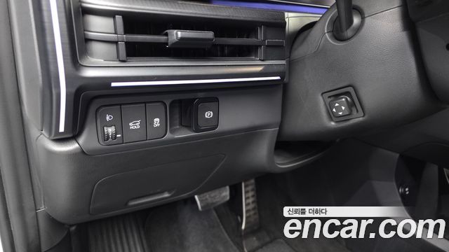 Hyundai Santafe 2024 — photo 28
