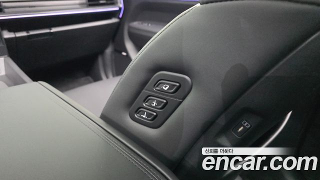 Hyundai Santafe 2024 — photo 35