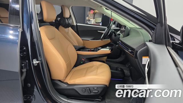 Kia EV6 2022 — photo 17