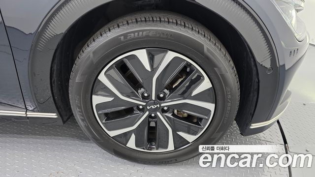 Kia EV6 2022 — photo 7