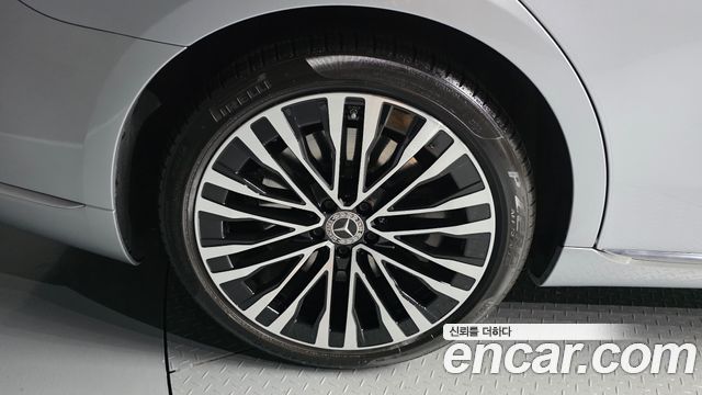 Mercedes-Benz S-Class 2021 — photo 5