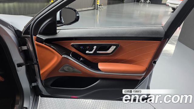 Mercedes-Benz S-Class 2021 — photo 15