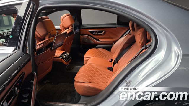 Mercedes-Benz S-Class 2021 — photo 16