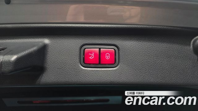 Mercedes-Benz S-Class 2021 — photo 34