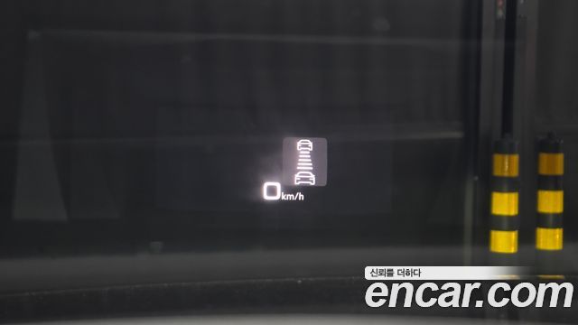 Audi A8 2021 — photo 20