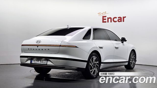 Hyundai Grandeur 2023 — photo 2