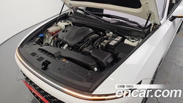 Hyundai Grandeur 2023 — photo 6