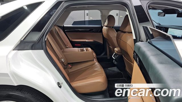 Hyundai Grandeur 2023 — photo 17