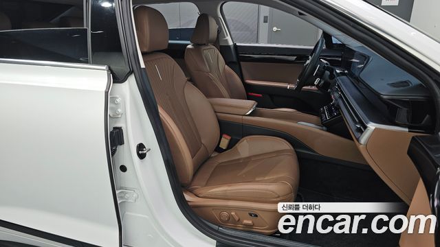 Hyundai Grandeur 2023 — photo 16