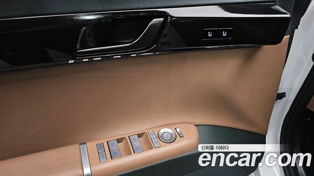 Hyundai Grandeur 2023 — photo 30