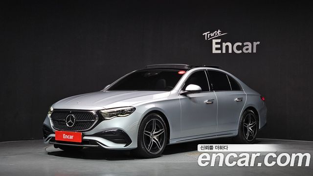 Mercedes-Benz E-Class 2024 — photo 1