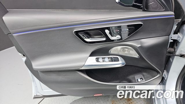 Mercedes-Benz E-Class 2024 — photo 14