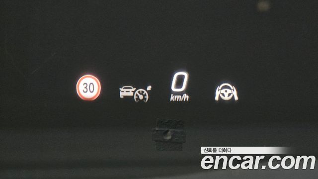 Mercedes-Benz E-Class 2024 — photo 29