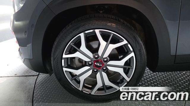 Kia Seltos 2023 — photo 5