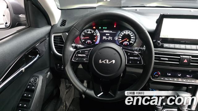 Kia Seltos 2023 — photo 19