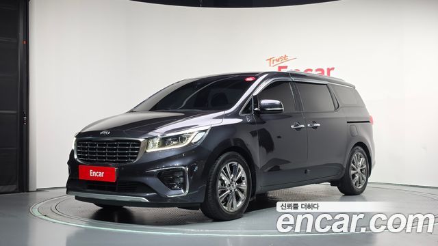 Kia Canival 2019 — photo 1