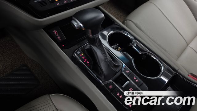 Kia Canival 2019 — photo 12