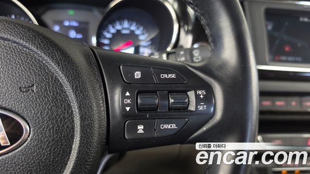 Kia Canival 2019 — photo 32