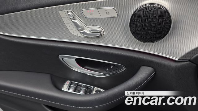 Mercedes-Benz E-Class 2018 — photo 27