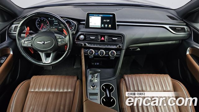 Genesis G70 2018 — photo 10