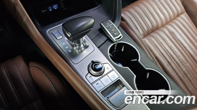 Genesis G70 2018 — photo 12