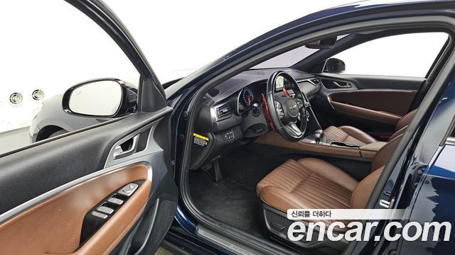 Genesis G70 2018 — photo 13