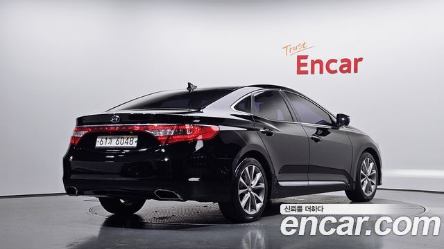 Hyundai Grandeur 2015 — photo 2