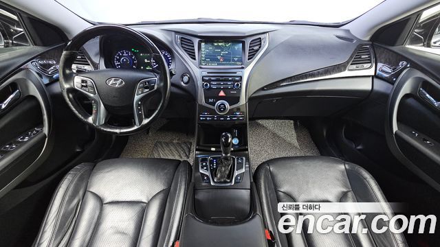 Hyundai Grandeur 2015 — photo 10