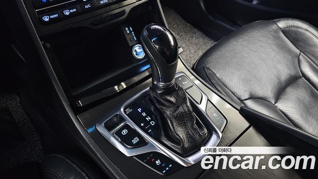 Hyundai Grandeur 2015 — photo 12