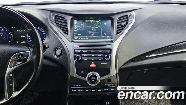 Hyundai Grandeur 2015 — photo 20