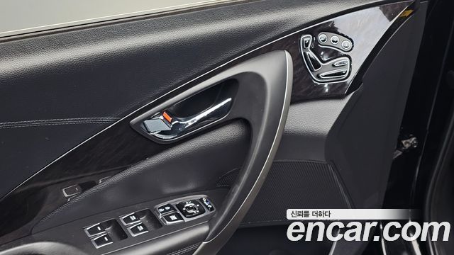 Hyundai Grandeur 2015 — photo 24
