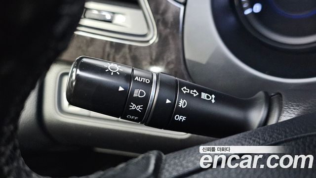 Hyundai Grandeur 2015 — photo 29