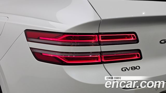 Genesis GV80 2025 — photo 9