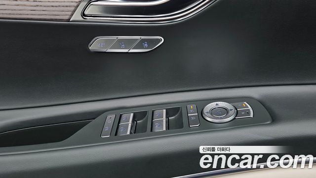 Genesis GV80 2025 — photo 28