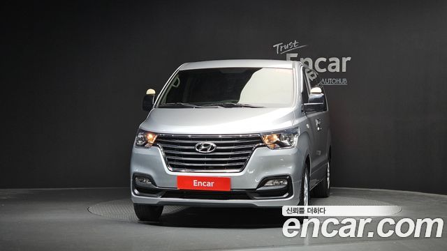 Hyundai Starex 2021 — photo 3