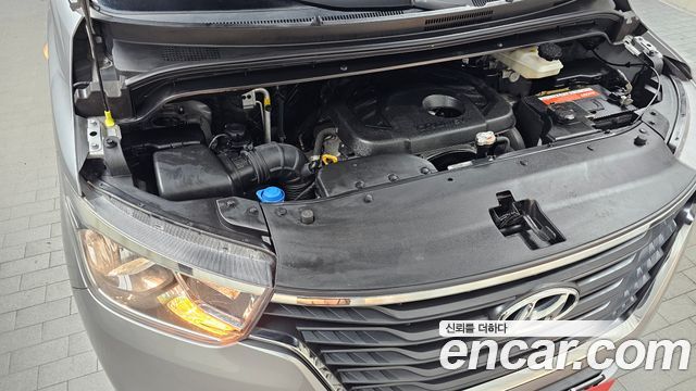 Hyundai Starex 2021 — photo 6