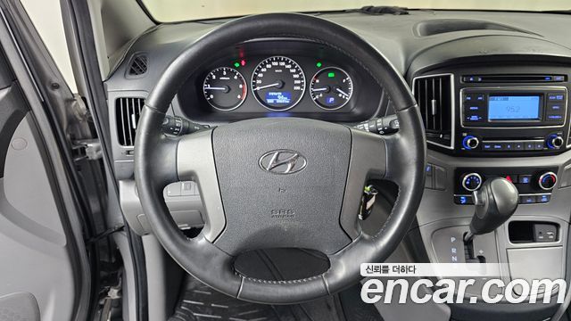 Hyundai Starex 2021 — photo 20