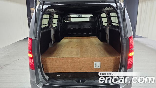 Hyundai Starex 2021 — photo 22