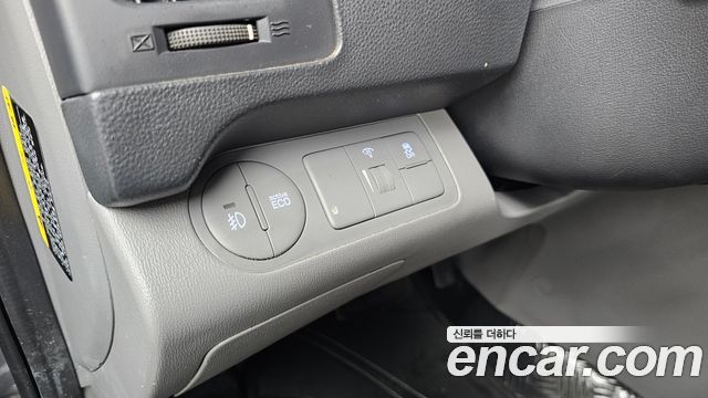 Hyundai Starex 2021 — photo 26