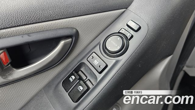 Hyundai Starex 2021 — photo 28