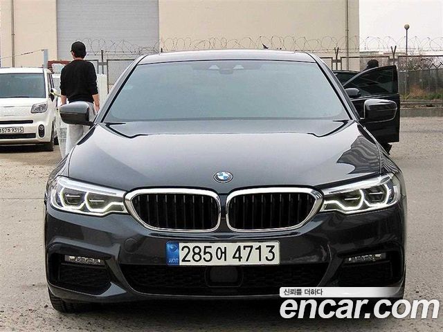 BMW 5-Series 2020 — photo 3