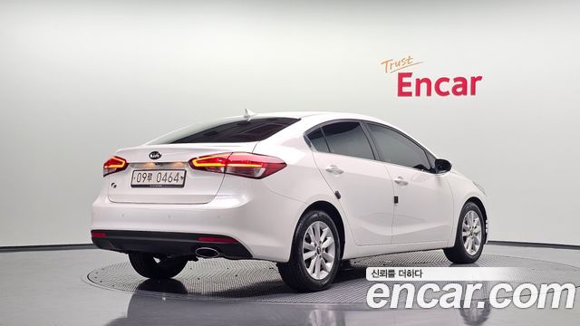 Kia K3 2017 — photo 2