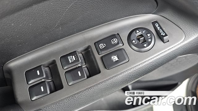 Kia K3 2017 — photo 20