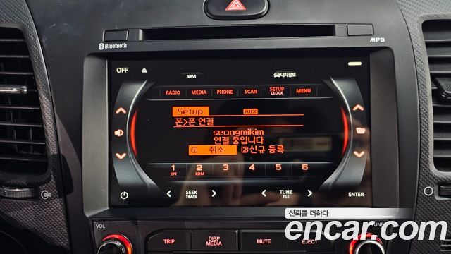 Kia K3 2017 — photo 25